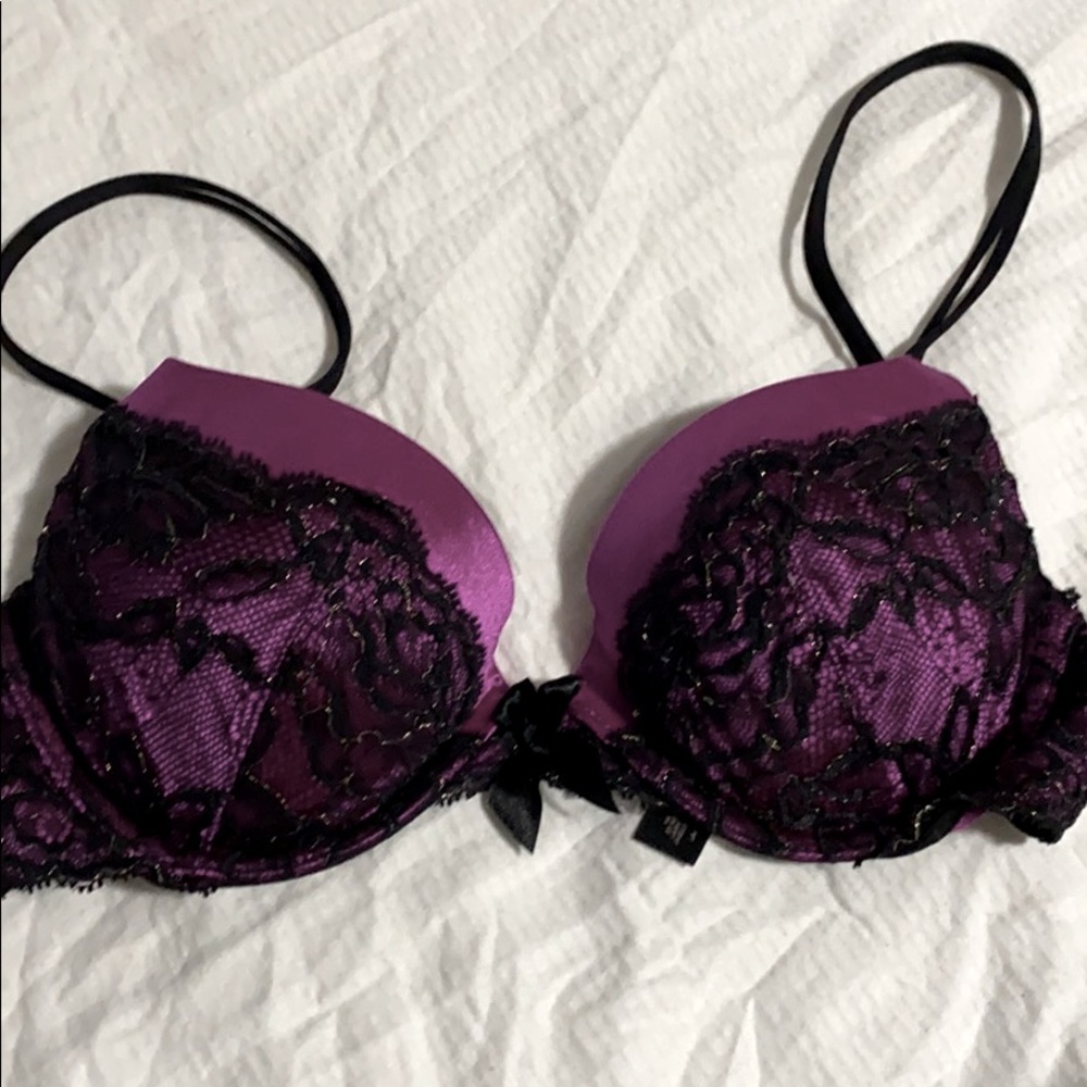 VS Very Sexy padded plunge bra size 34 B